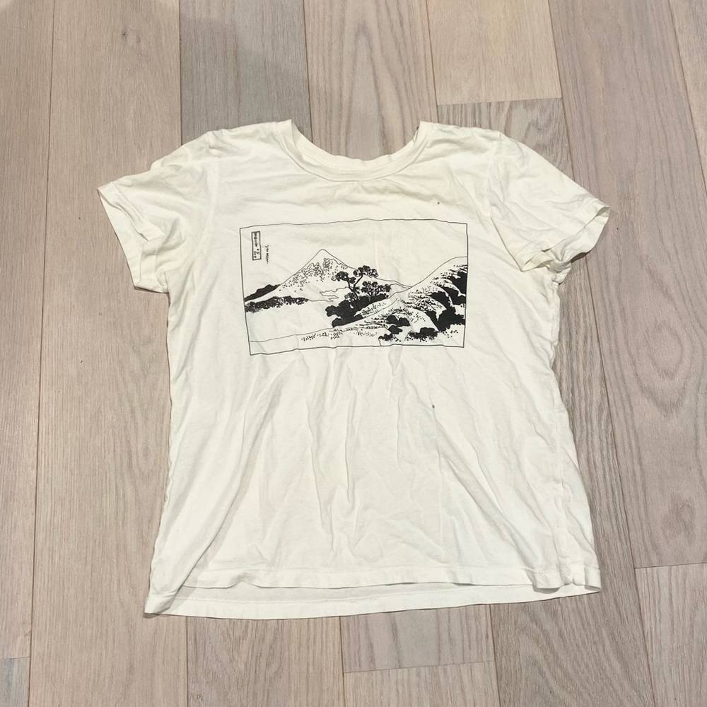 White pacsun graphic tee